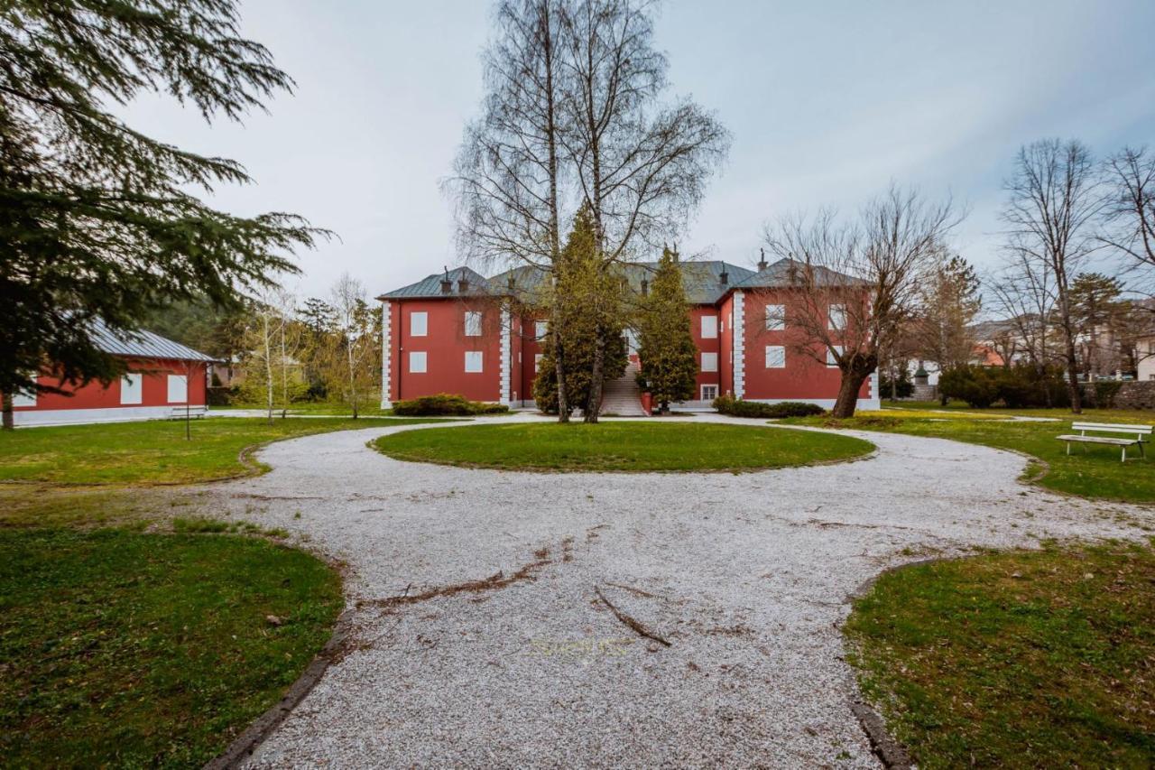 Apartments Mirkovic Цетине Экстерьер фото