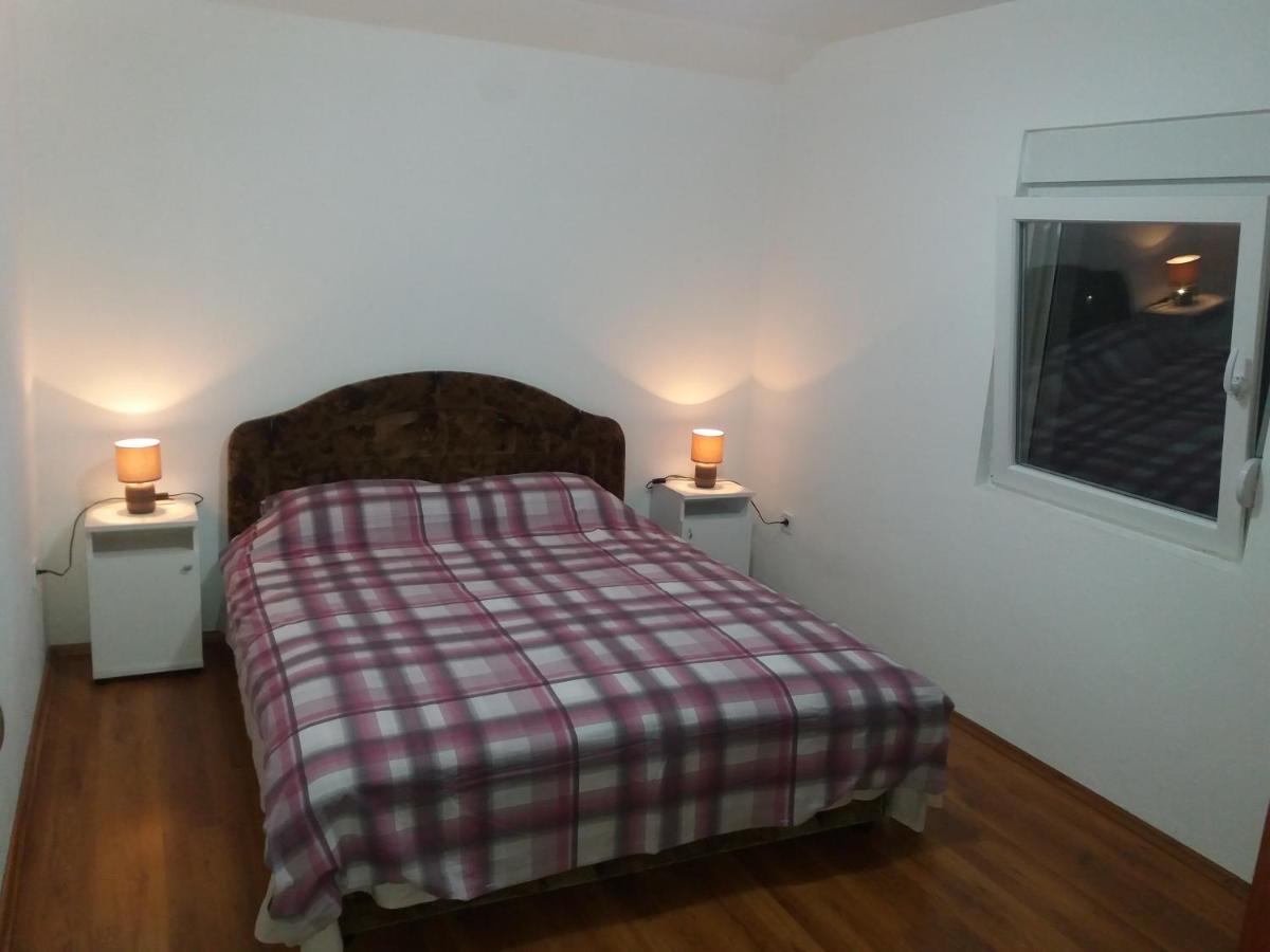 Apartments Mirkovic Цетине Экстерьер фото